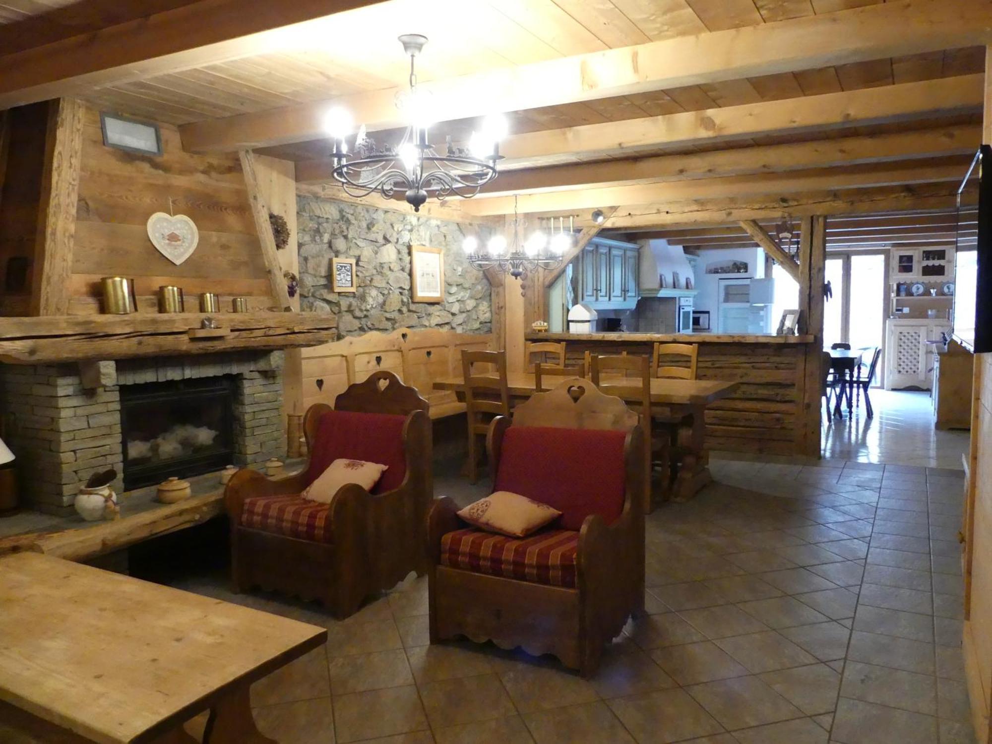 Auberge Des Eglantiers Flumet Exterior foto